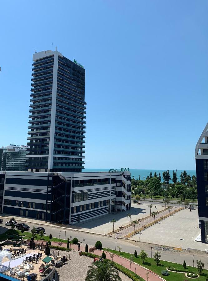 באטומי White Sails Apartment מראה חיצוני תמונה