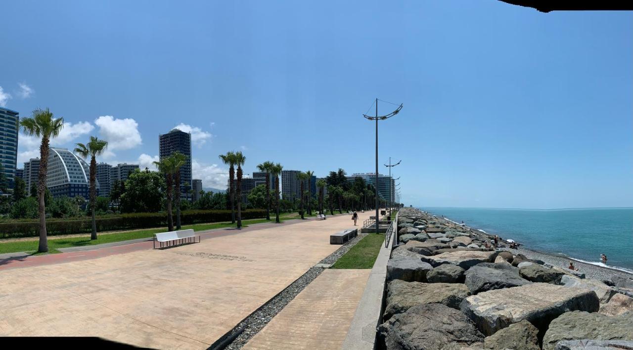 באטומי White Sails Apartment מראה חיצוני תמונה
